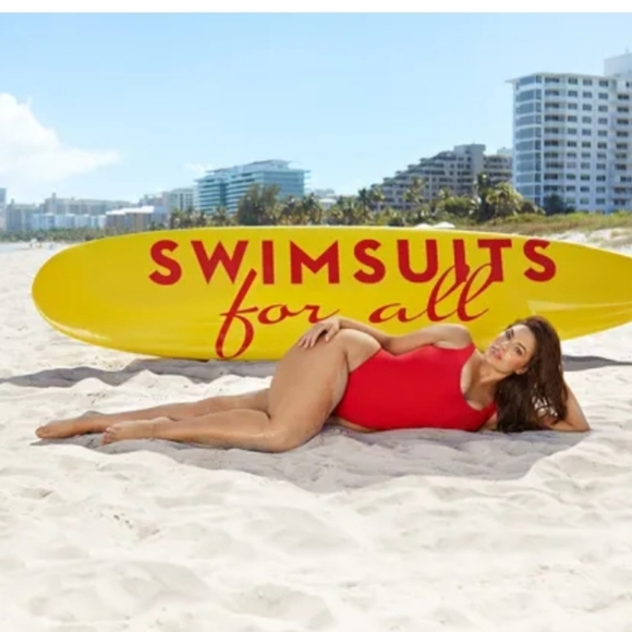 Swimsuits for all Baywatch One piece - Picture 3 of 3